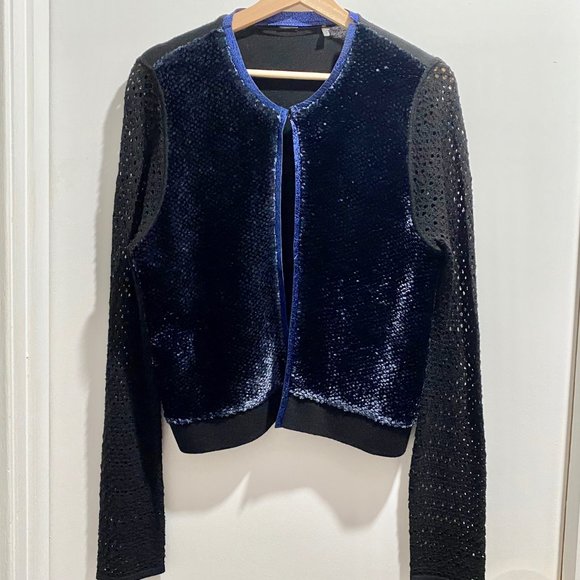 (2) Mix Media Minimalist Quiet Luxury Preppy Tahari Wool Azur CropCardigan Sw… - Picture 1 of 7